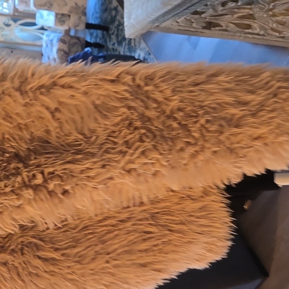 Little Lass Cream Teddy Jacket - Picture 6 of 10